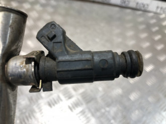 Форсунка двигателя Chery Amulet 2006-2012