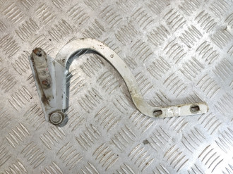Петля капота левая Chery Amulet 2006-2012