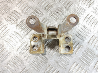 Петля багажника правая Chery Tiggo T11