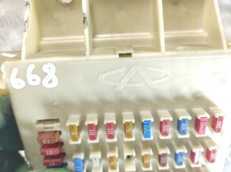 Блок предохранителей салонный Chery Tiggo T11