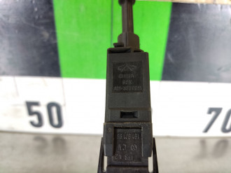 Датчик включения стоп сигнала Chery Amulet 2006-2012