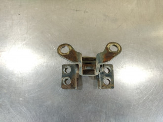 Петля багажника правая Chery Tiggo T11