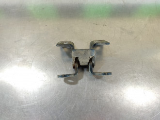 Петля багажника правая Chery Tiggo T11