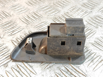 Кнопка стеклоподъемника Chery Qq 2007-2010