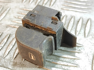 Кнопка стеклоподъемника Chery Amulet 2006-2012