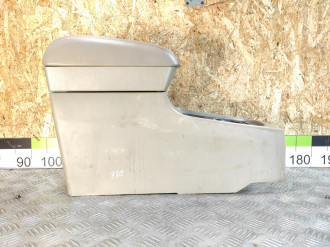 Подлокотник Chery Fora 2006-2010