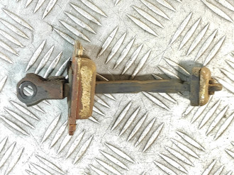 Ограничитель двери задний Chery Fora 2006-2010