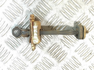 Ограничитель двери задний Chery Fora 2006-2010