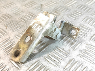 Петля двери задней правой нижняя Chery Fora 2006-2010