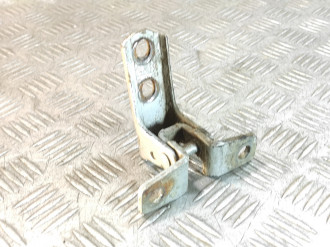 Петля двери передней правой верхняя Chery Fora 2006-2010