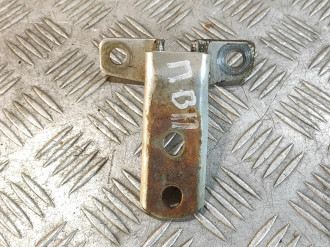 Петля двери передней правой верхняя Chery Fora 2006-2010