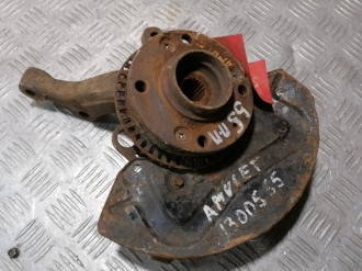 Кулак поворотный передний правый Chery Amulet 2006-2012