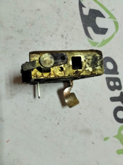Замок двери задней правой Chery Amulet 2006-2012