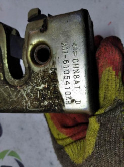 Замок двери передней правой Chery Amulet 2006-2012