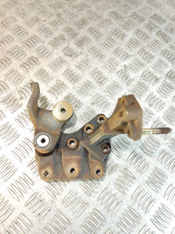 Кронштейн двигателя Chery Tiggo T11