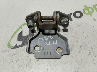 Петля двери передней правой нижняя Chevrolet Lanos 2004-2010