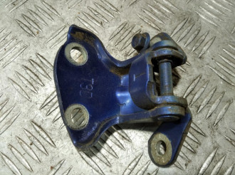 Петля двери задней правой нижняя Chevrolet Lanos 2004-2010