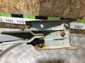 Петля багажника левая Chevrolet Lanos 2004-2010