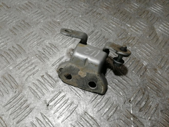 Петля двери задней левой верхняя Chevrolet Aveo 2005-2011