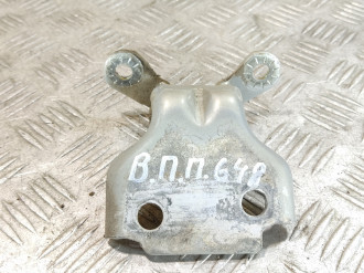 Петля двери передней левой верхняя Chevrolet Lanos 2004-2010