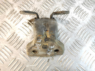 Петля двери задней правой нижняя Chevrolet Captiva  2006-2010