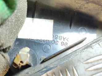 Крышка зеркала внутренняя правая Chevrolet Lanos 2004-2010