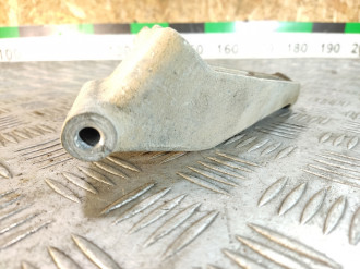 Кронштейн генератора Chevrolet Lacetti  2003-2013