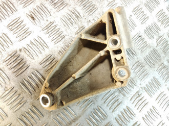 Кронштейн генератора Chevrolet Lacetti  2003-2013