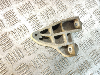 Кронштейн генератора Chevrolet Lacetti  2003-2013