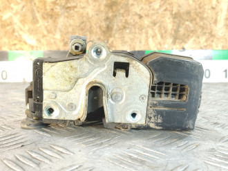 Замок двери задней левой Chevrolet Captiva  2006-2010