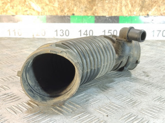 Патрубок воздушного фильтра Chevrolet Cruze 2009-2016