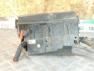 Блок предохранителей моторный Chevrolet Cruze 2009-2016