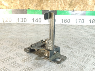 Крюк открывания капота Chevrolet Cruze 2009-2016