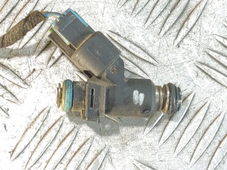 Форсунка двигателя Chevrolet Cruze 2009-2016