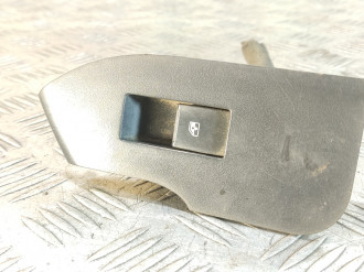 Кнопка стеклоподъемника Chevrolet Captiva  2006-2010