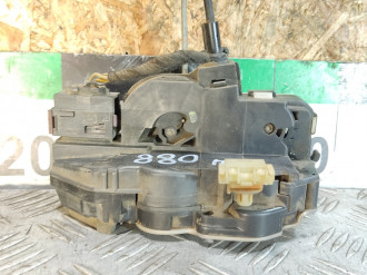 Замок двери передней правой Chevrolet Cruze 2009-2016