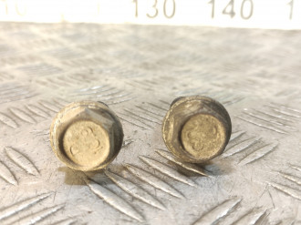 Болт крепления суппорта переднего Chevrolet Cruze 2009-2016