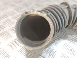 Патрубок воздушного фильтра Chevrolet Cruze 2009-2016