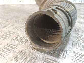 Патрубок воздушного фильтра Chevrolet Cruze 2009-2016