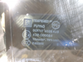 Стекло двери задней правой Chevrolet Cruze 2009-2016