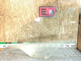 Стекло двери передней левой Chevrolet Captiva  2006-2010