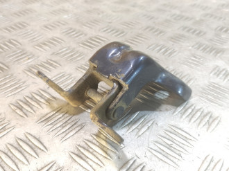 Петля двери задней правой верхняя Chevrolet Captiva  2006-2010