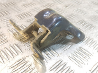 Петля двери задней правой нижняя Chevrolet Captiva  2006-2010