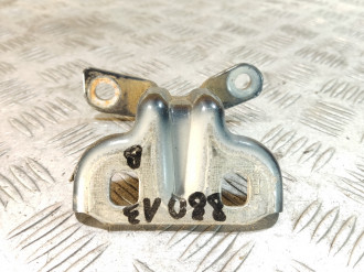 Петля двери задней левой верхняя Chevrolet Cruze 2009-2016