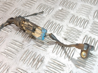 Датчик ABS передний левый Chevrolet Captiva  2006-2010