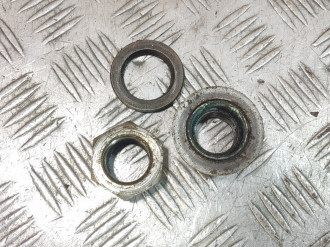 Болт Гайка полуси Chevrolet Captiva  2006-2010