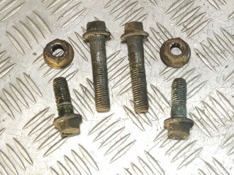 Болт крепления суппорта переднего Chevrolet Captiva  2006-2010