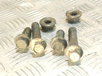 Болт крепления суппорта переднего Chevrolet Captiva  2006-2010