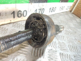 Полуось передняя правая Chevrolet Captiva  2006-2010