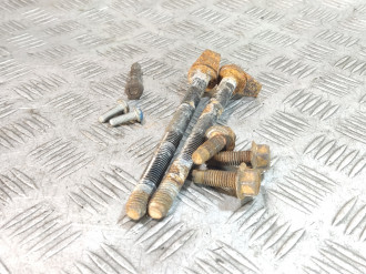 Болт подрамника заднего Chevrolet Captiva  2006-2010